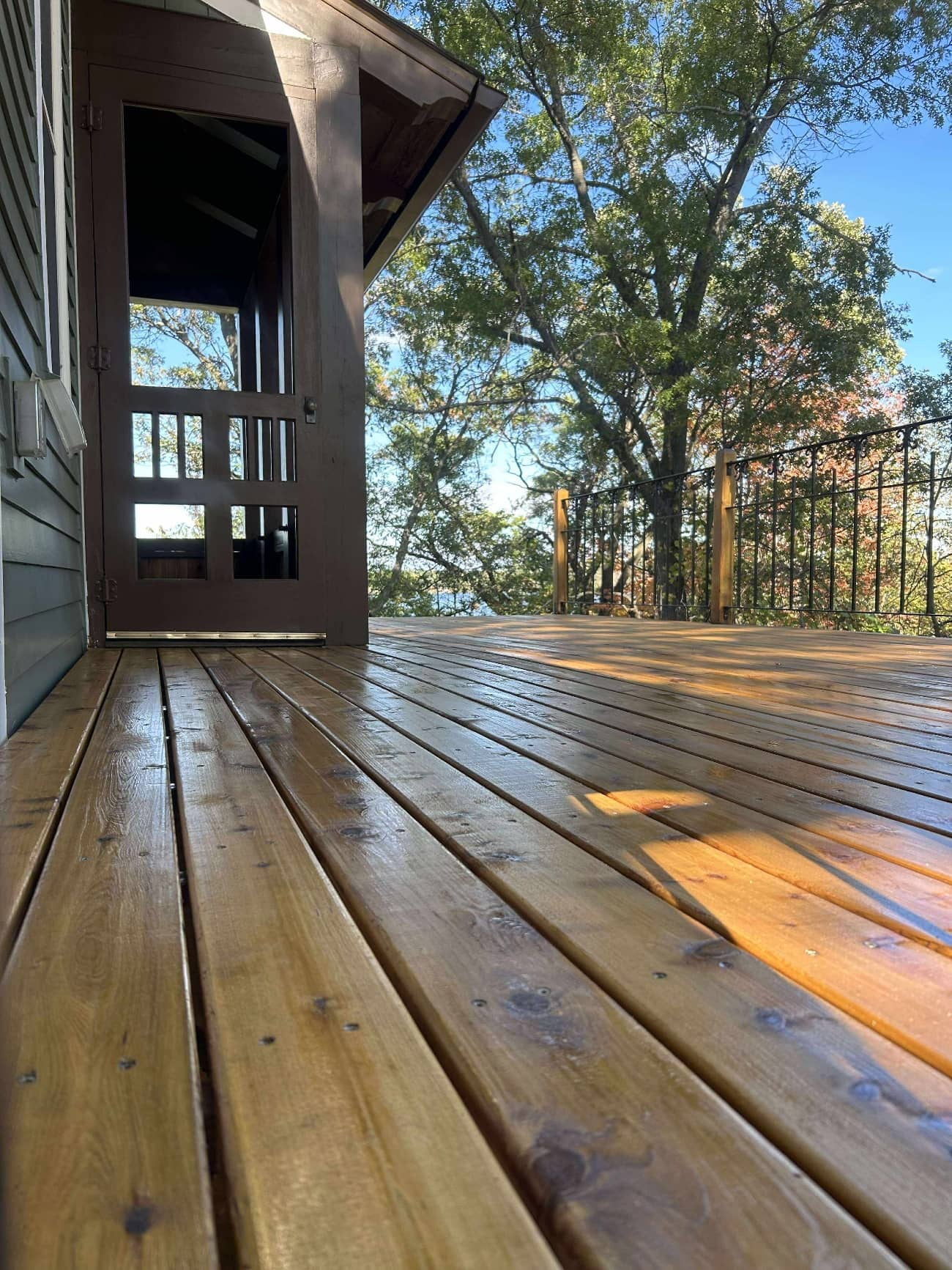 deck-refinishing